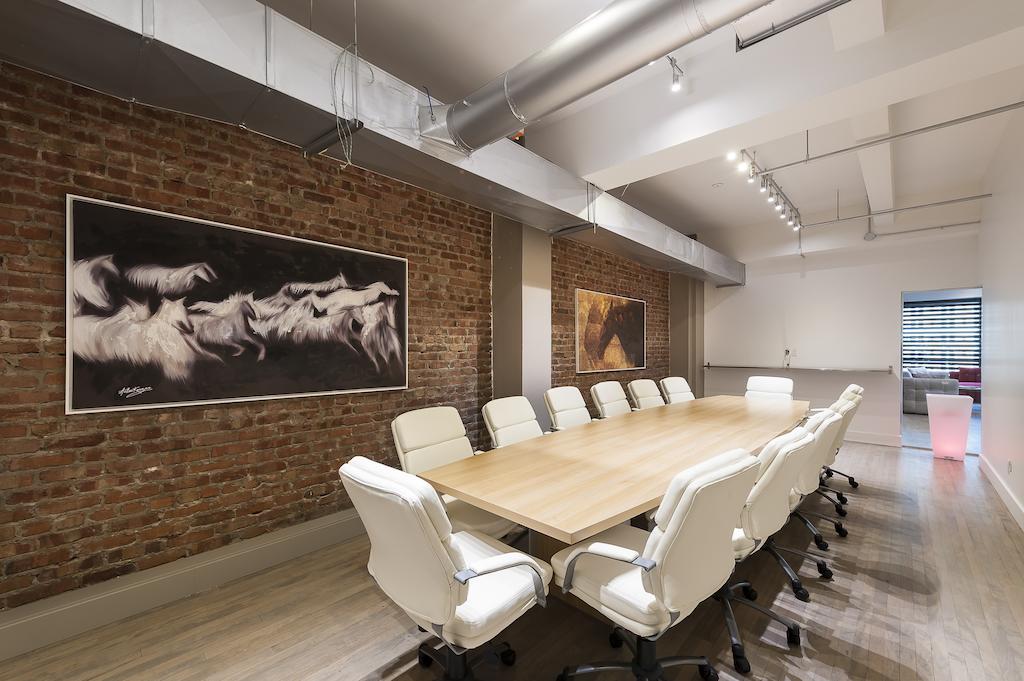 The Executive Loft At The Holland Hotel Montreal Bilik gambar
